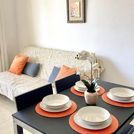 Apartbeach Turquesa 503 Y Vistas Piscina Apartman La Pineda